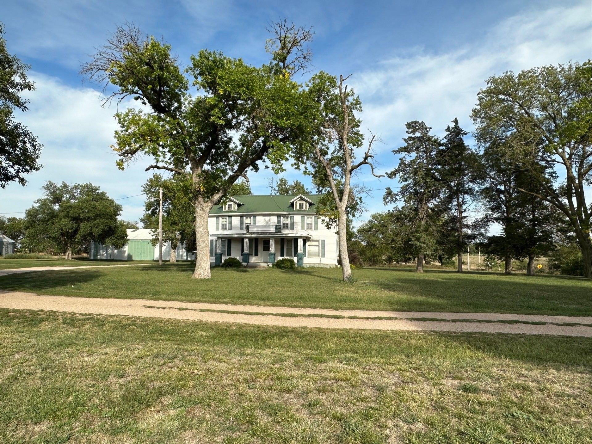10 Acres, 57385 715 Rd., Jansen, NE 68377 Land and Farm