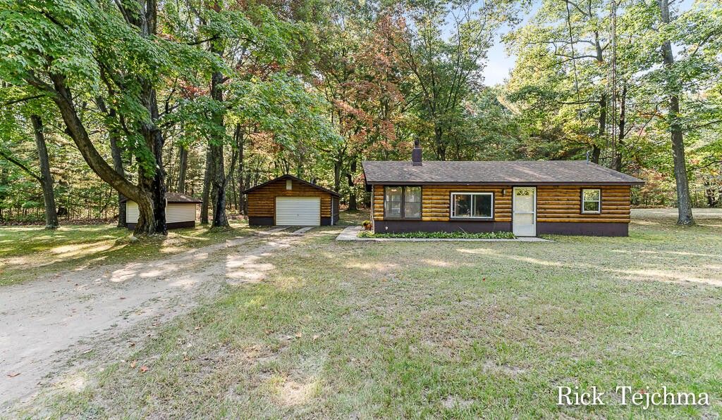 20 Acres, 3845 W Jefferson Road, Pentwater, MI 49449 Land and Farm