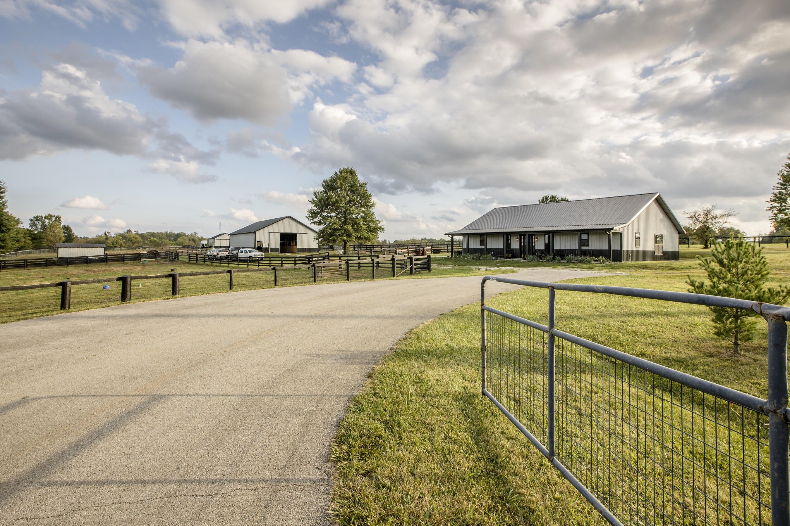 10 Acres, 1262 Millersburg Rd, Paris, KY 40361 Land and Farm