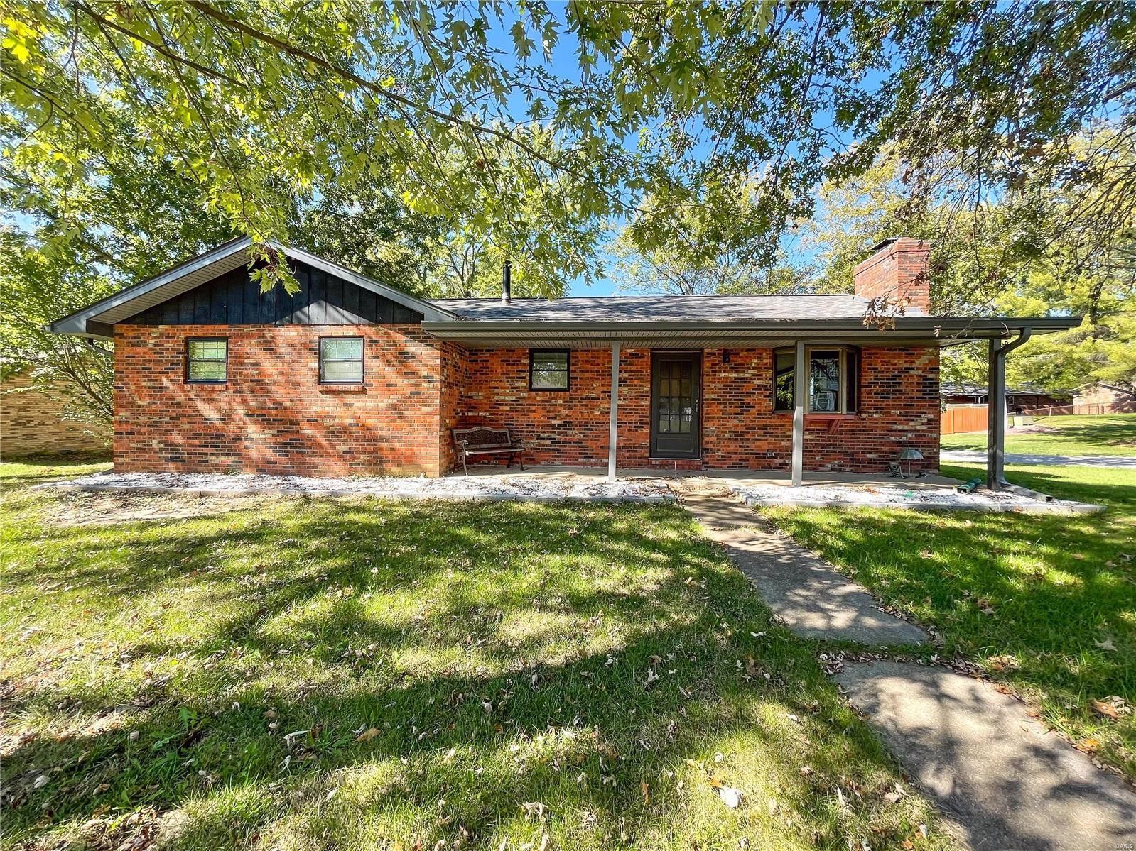 0.33 Acres, 701 Paula Drive, Waterloo, IL 62298 Land and Farm