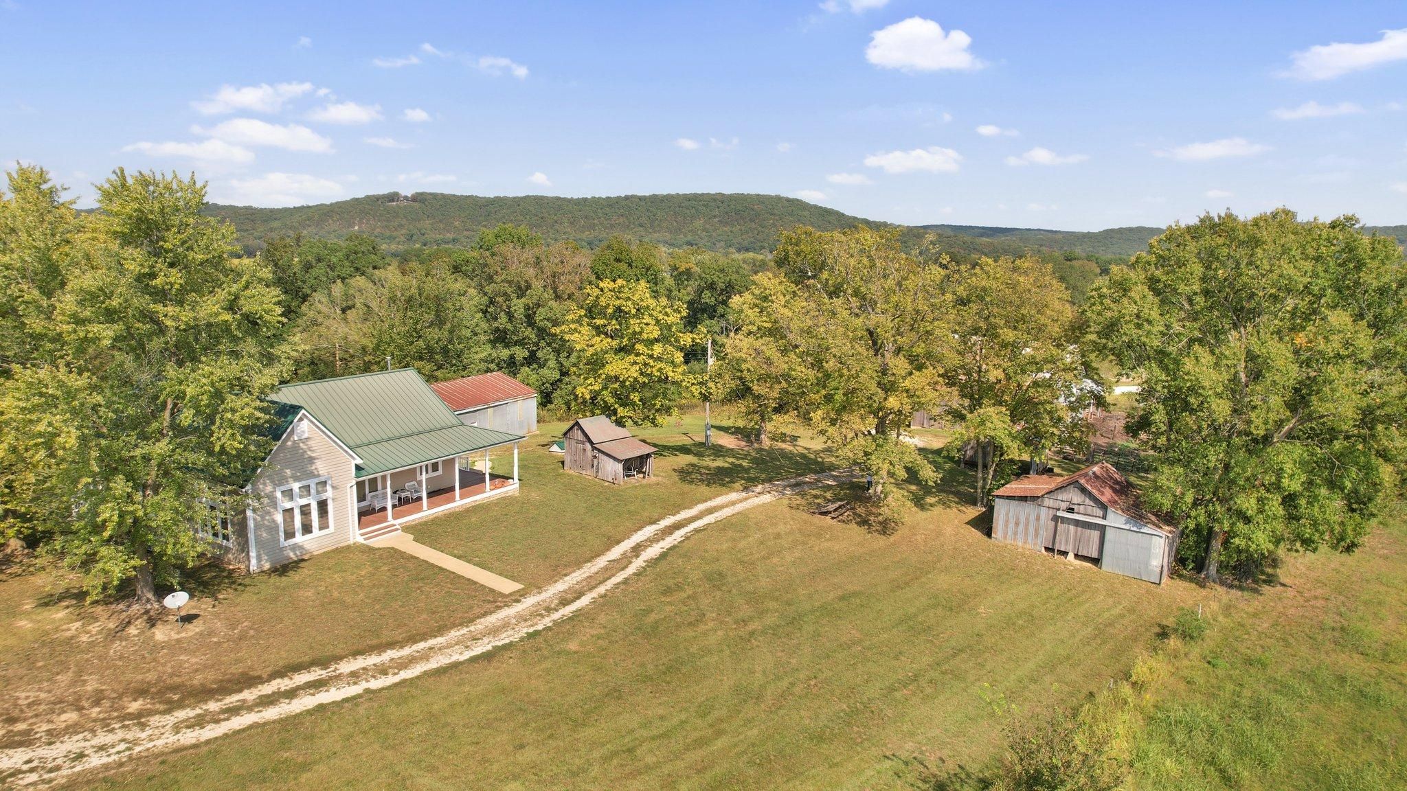 1973 Old Ferry Road, Morrison, MO 65061 Land and Farm