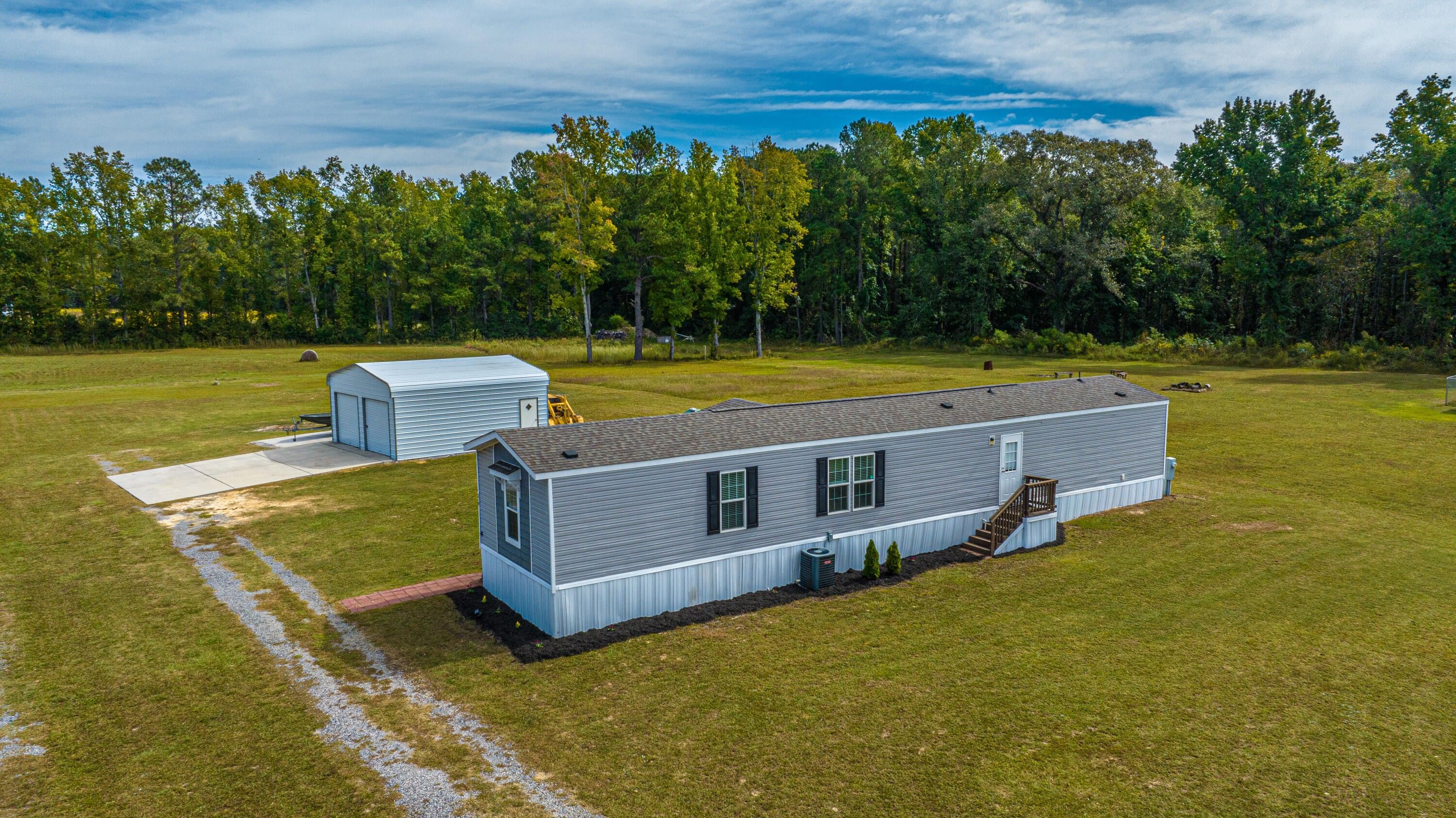 1.38 Acres, 2542 Old Gilliard Road, Ridgeville, SC 29472 Land and Farm