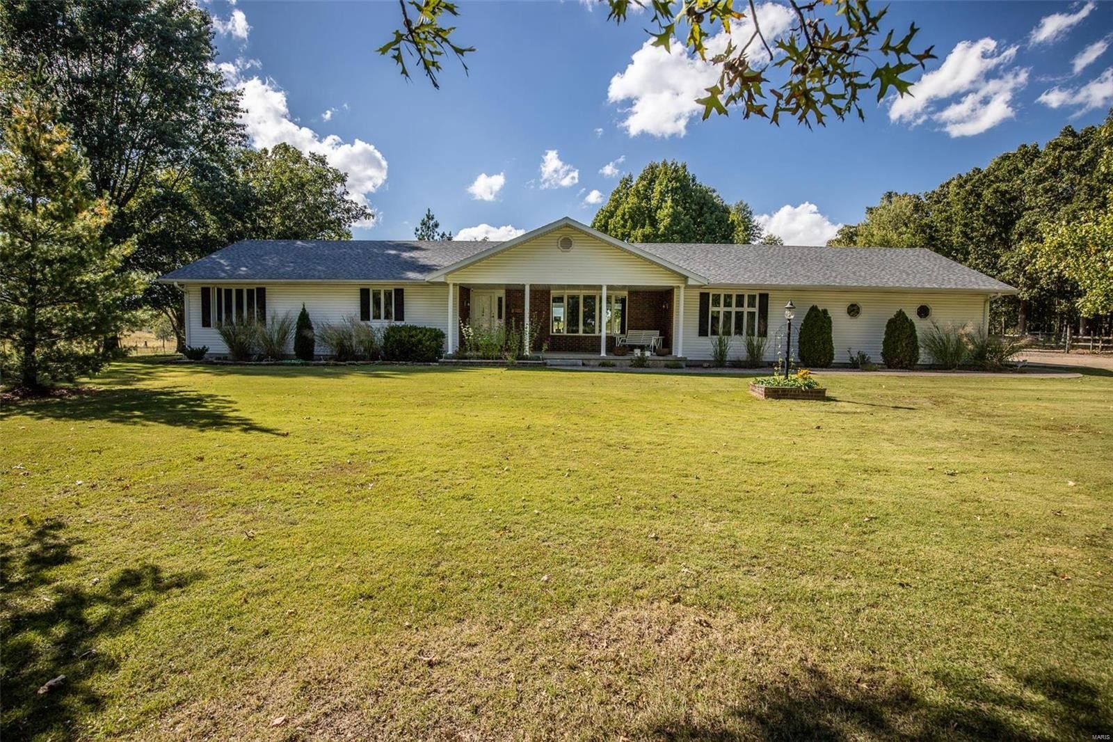 3.94 Acres, 22195 Oriole Lane, Lebanon, MO 65536 Land and Farm