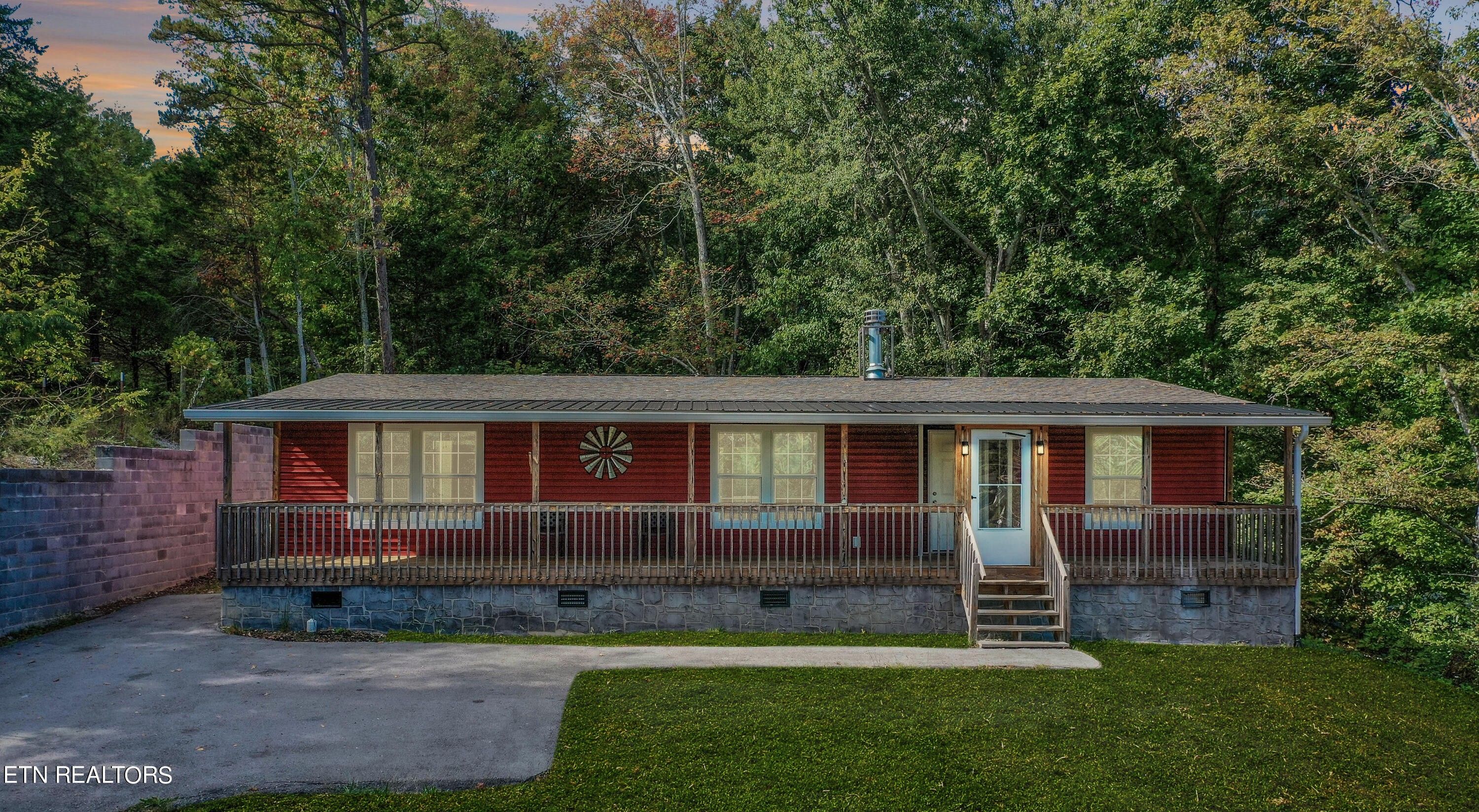 1 Acres, 7021 Tazewell Pike, Corryton, TN 37721 Land and Farm