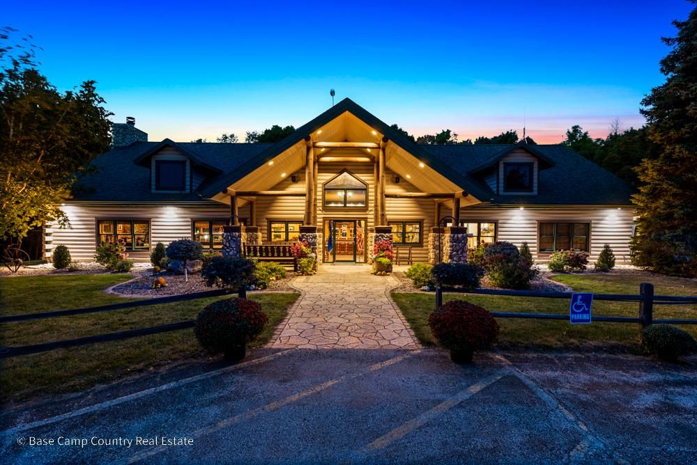 2687 Man Cal Rd, Brillion, WI 54110 Land and Farm