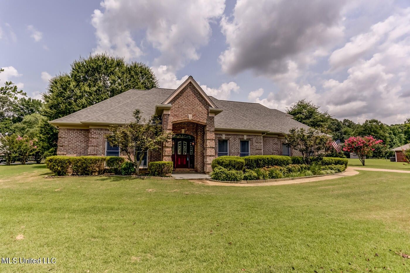 1.6 Acres, 143 Cedar Grove Drive, Byhalia, MS 38611 Land and Farm