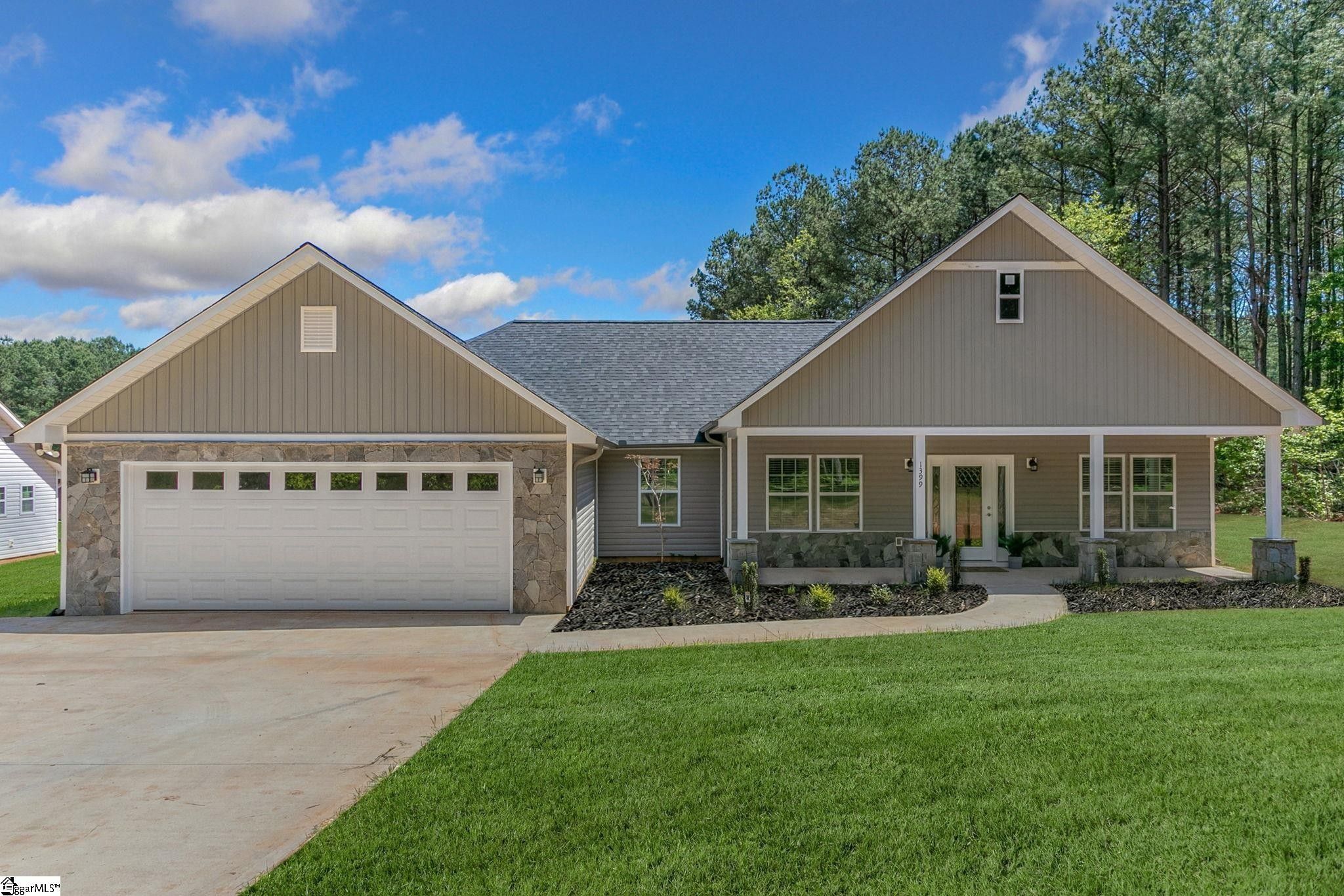 0.92 Acres, 1301 Ezell Road, Chesnee, SC 29323 Land and Farm