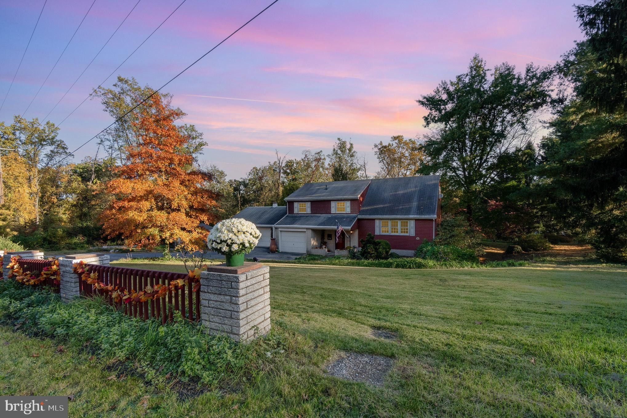 1.36 Acres, 698 MOUNTAIN ROAD, Dauphin, PA 17018 Land and Farm