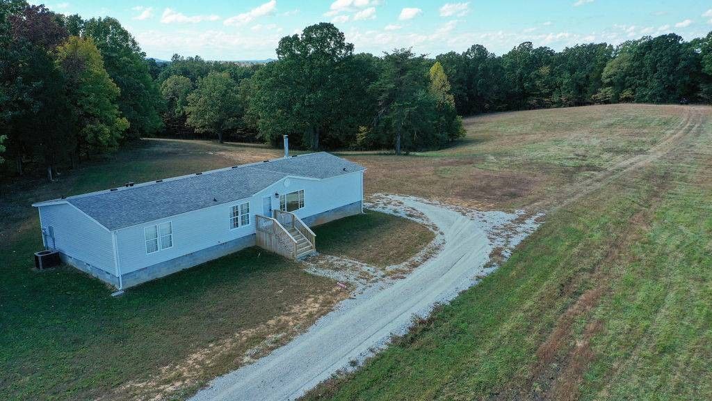 12 Acres, 375 Little Falls Lane, Bardstown, KY 40004 Land and Farm