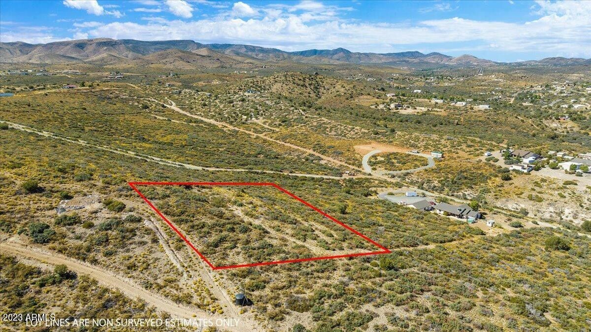 1.65 Acres, 13555 E SOLEIL DOWN Road, Mayer, AZ 86333 Land and Farm
