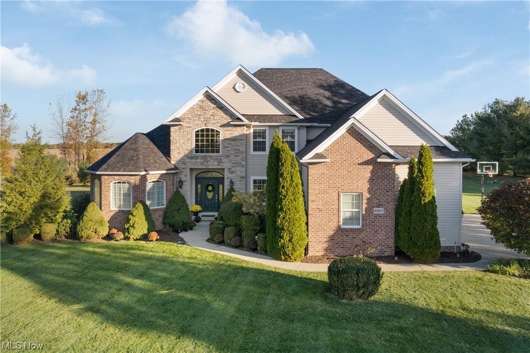 2 Acres, 2317 Ridge Top Drive, Wadsworth, OH 44281 Land and Farm