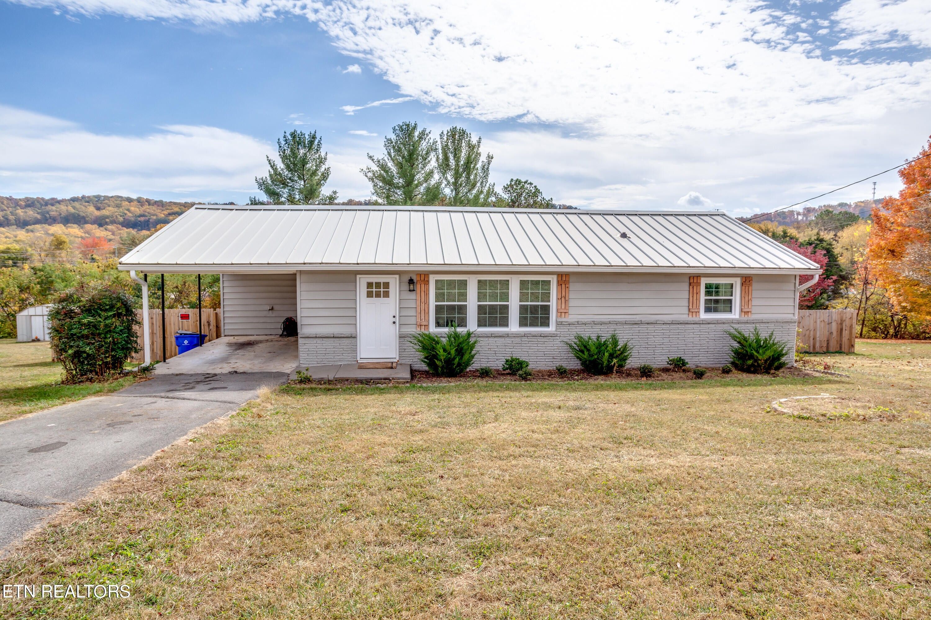 0.33 Acres, 3832 Seeber Drive, Knoxville, TN 37918 Land and Farm