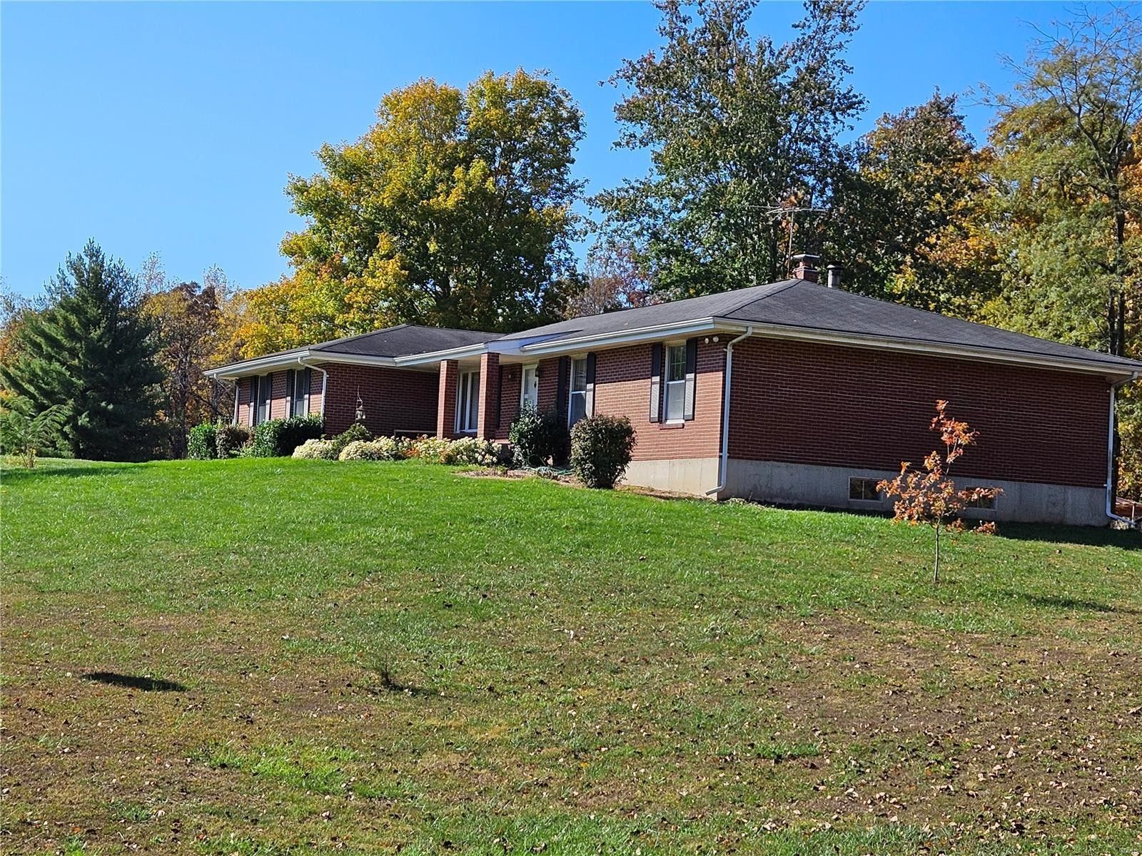 8.66 Acres, 439 South Hwy 47, Hawk Point, MO 63349 Land and Farm