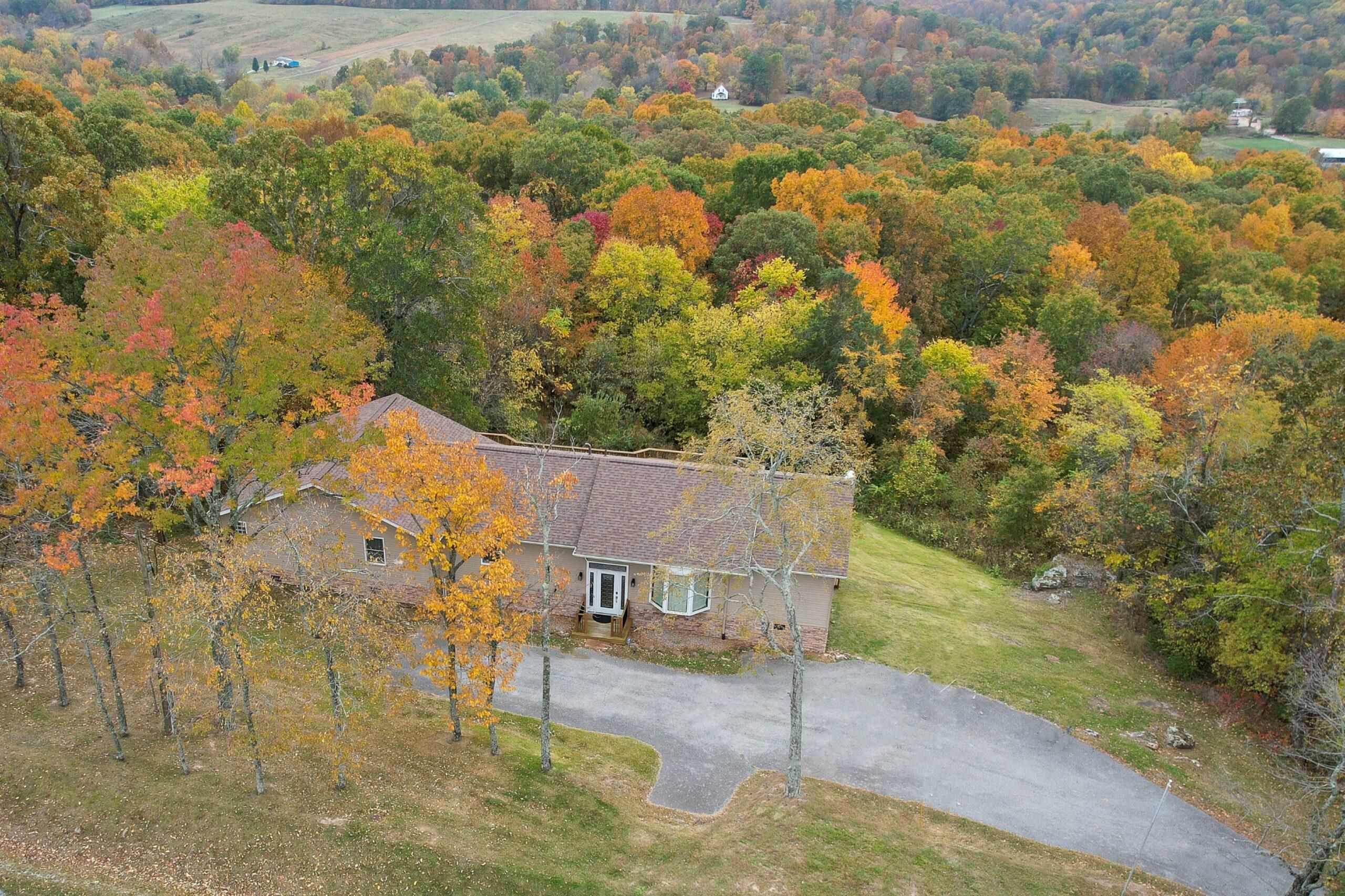 2.9 Acres, 725 Skyline Drive, Cobden, IL 62920 Land and Farm