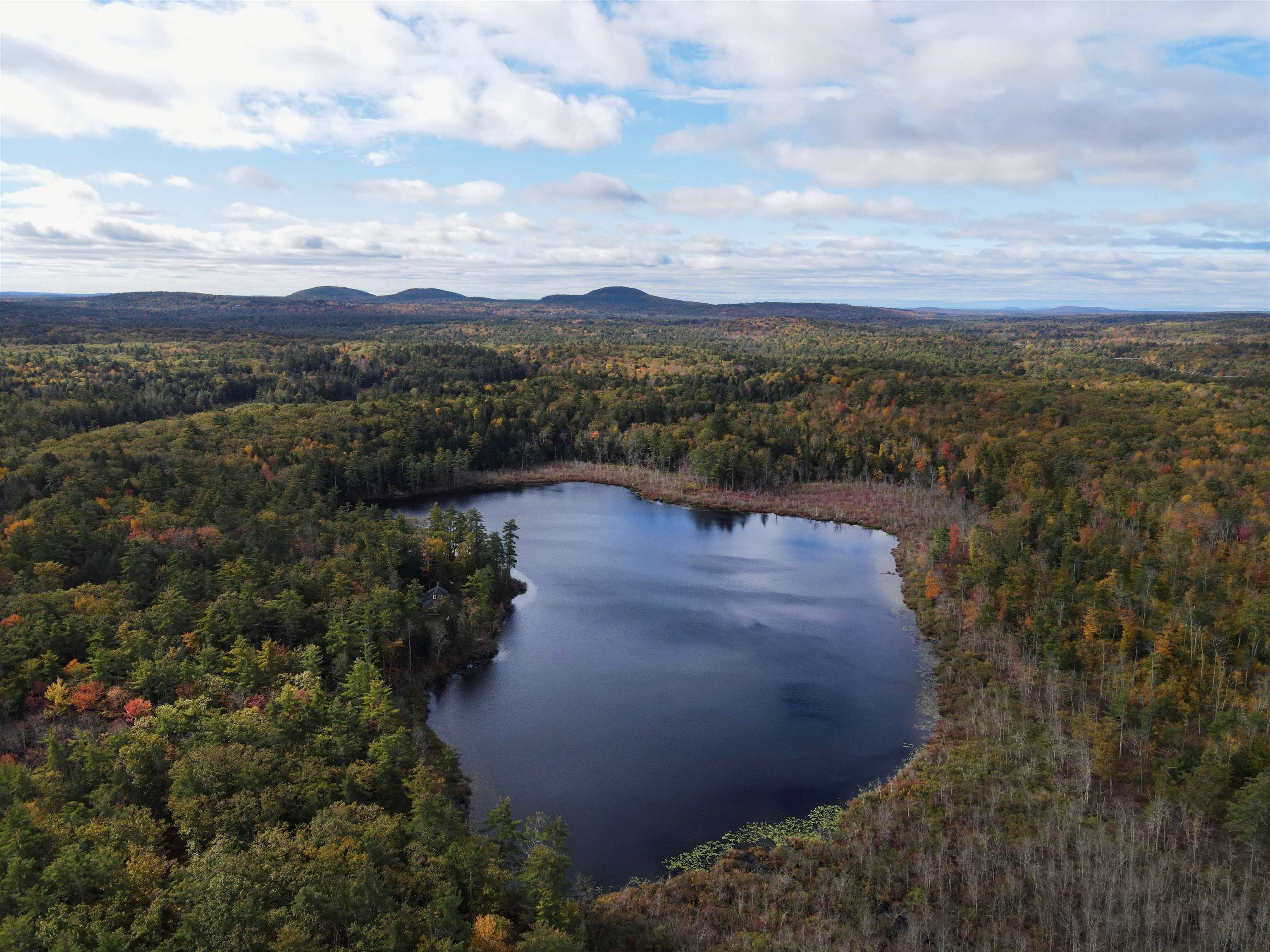 22 Acres, Kenison Pond Road, Nottingham, NH 03290 Land and Farm