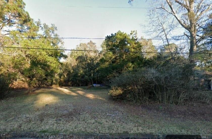 1.72 Acres, 3321 Fairfield Road, Mobile, AL 36605 Land and Farm