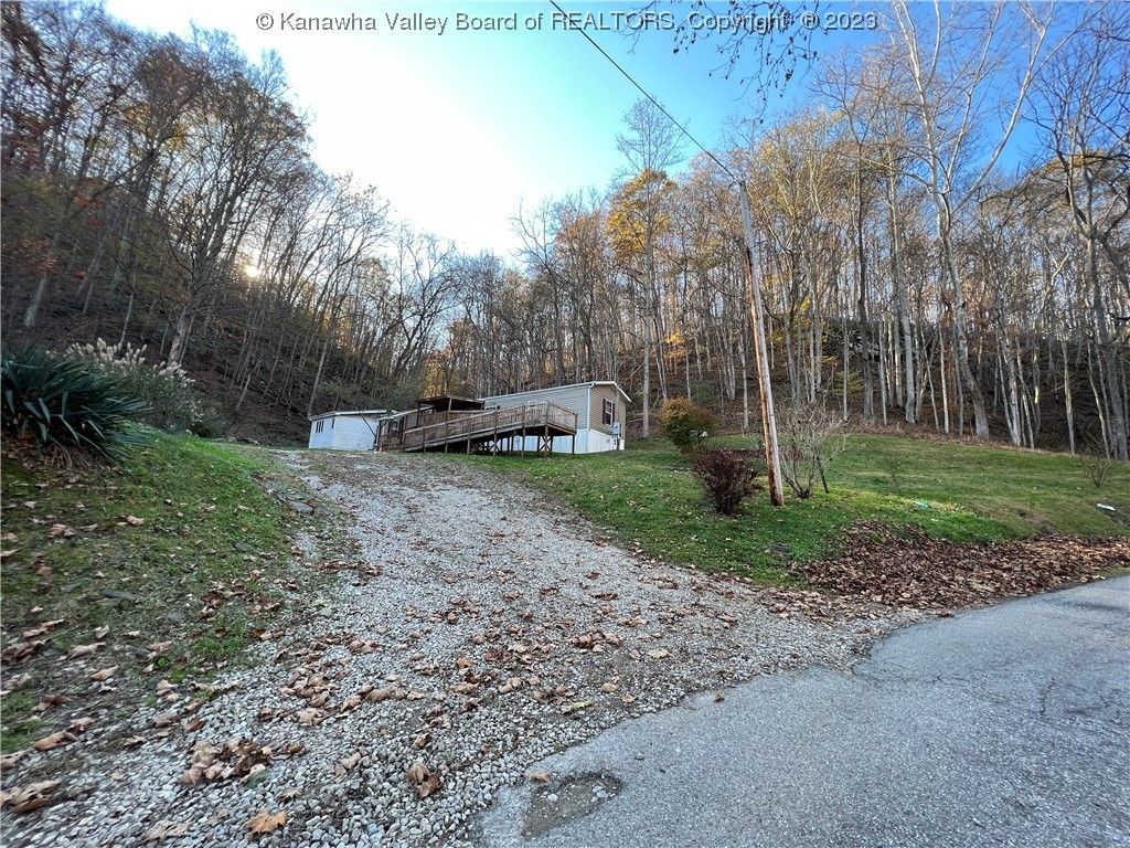 0.34 Acres, 981 Walker Road, Elkview, WV 25071 Land and Farm