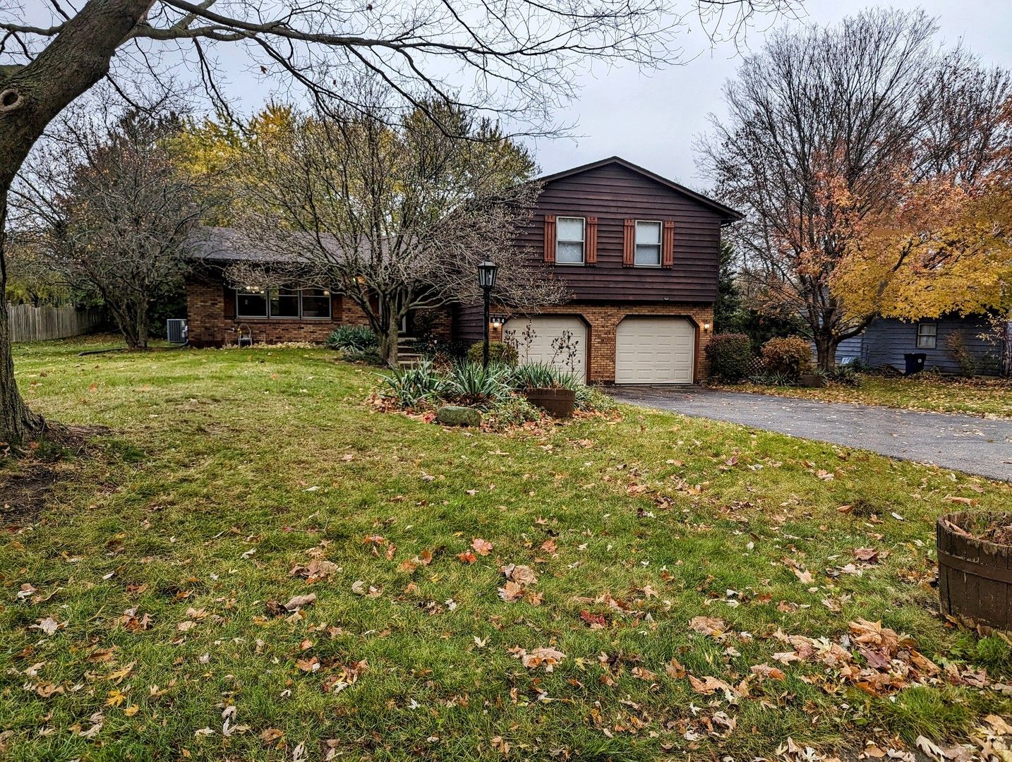 0.49 Acres, 834 Surrey Lane, Algonquin, IL 60102 Land and Farm