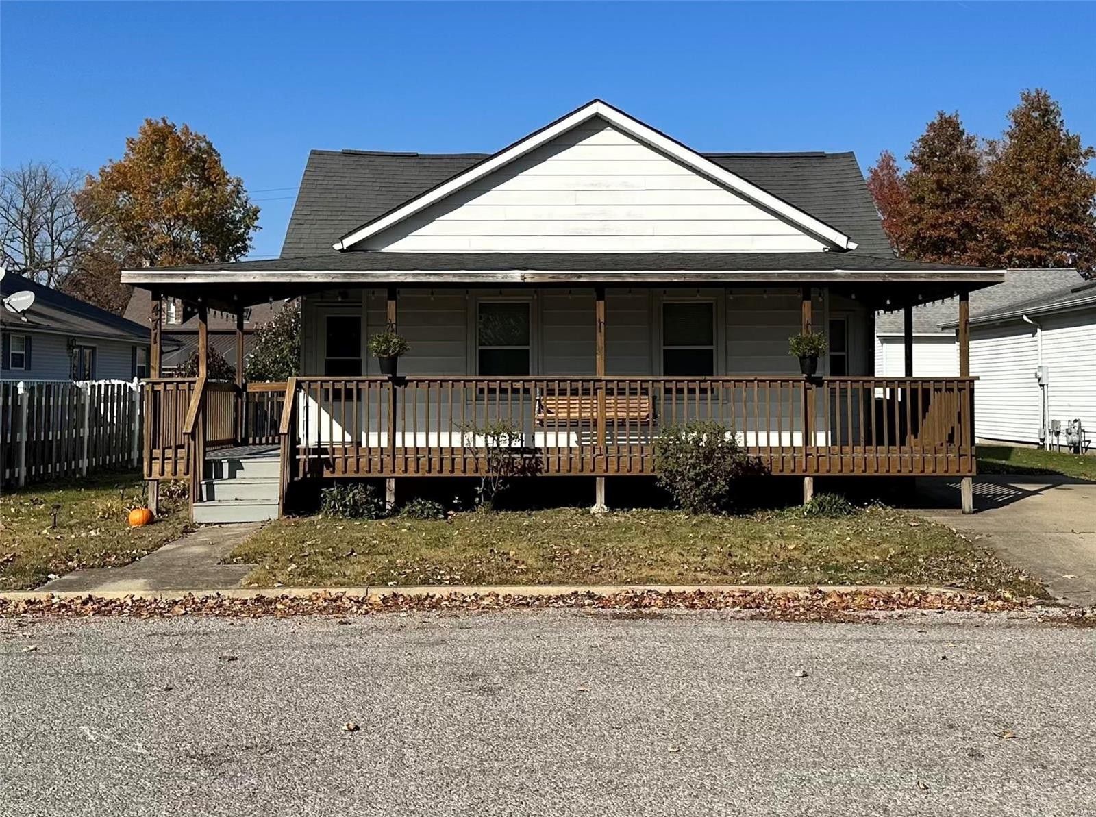 0.18 Acres, 471 West 4th Street, Beckemeyer, IL 62219 Land and Farm