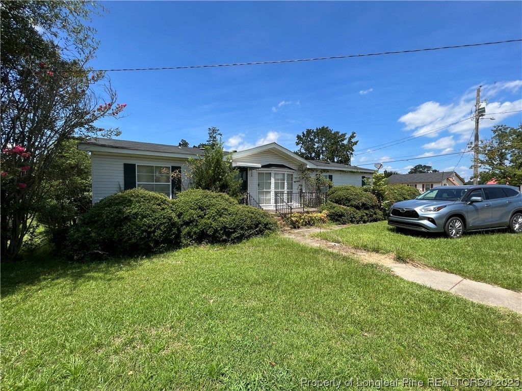 0.34 Acres, 608 Old Whiteville Road, Lumberton, NC 28358 Land and Farm