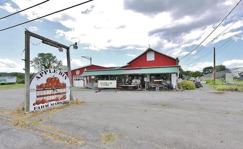 810 Broadway, Ulster Park, NY 12487 MLS 20232910 Land and Farm