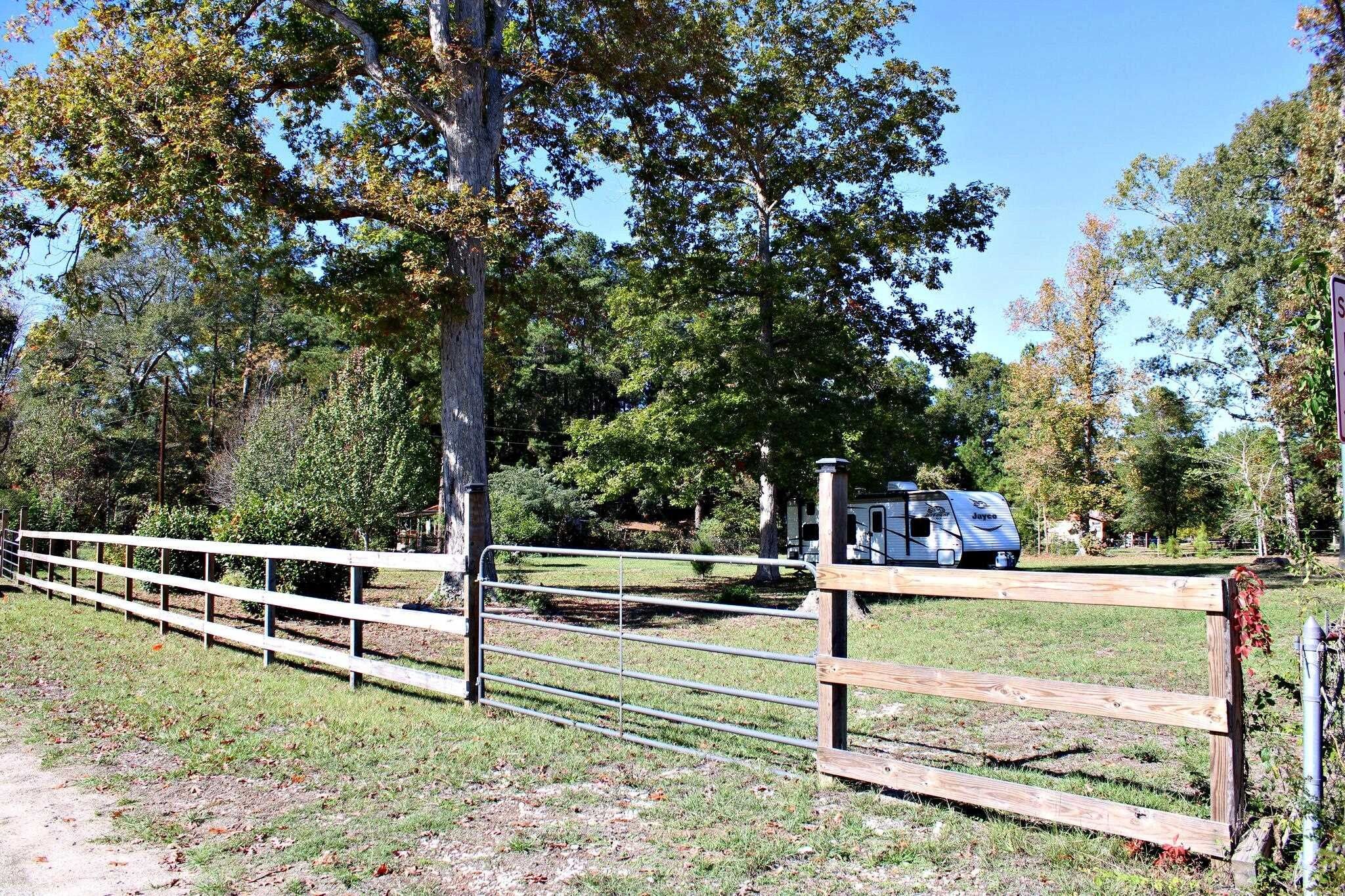 0.98 Acres, TBD CR 4120, Woodville, TX 75979 Land and Farm