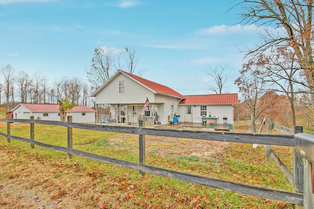 14.6 Acres, 3365 Mullins Rd, Byrdstown, TN 38549 Land and Farm