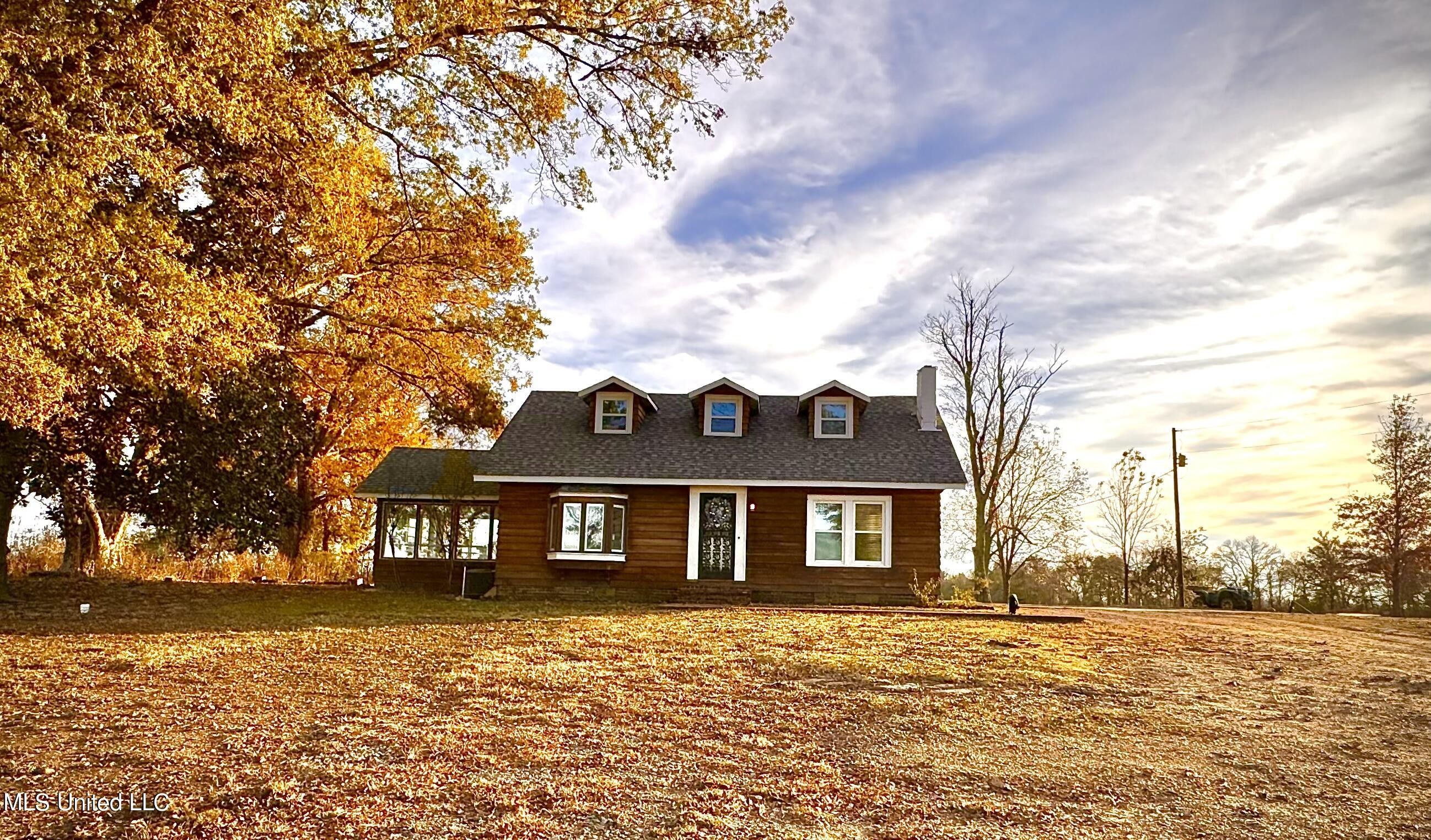 1010 Channel Road, Dundee, MS 38626 MLS 4065368 Land and Farm