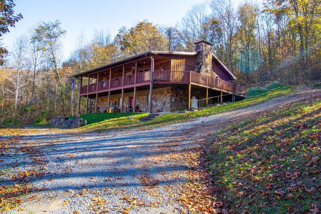 7.12 Acres, 7595 Waters Edge Road, Duffield, VA 24244 Land and Farm