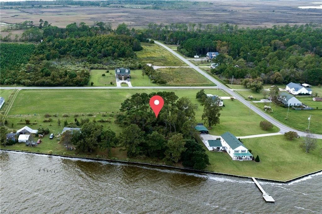 1.55 Acres, 123 S Waterlily Road, Coinjock, NC 27923 Land and Farm