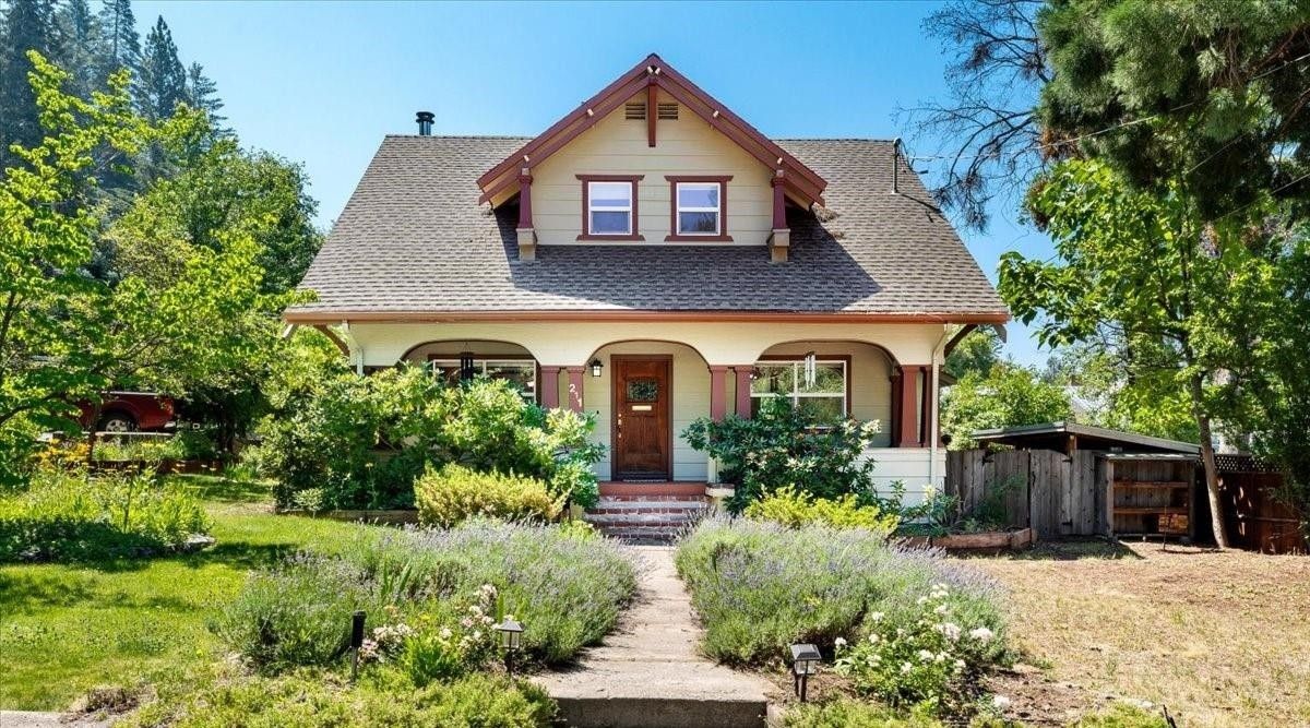 0.44 Acres, 211 McCloud, Mount Shasta, CA 96067 Land and Farm