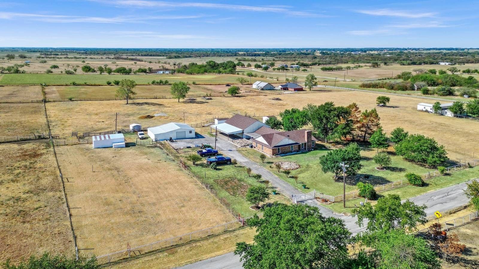 4 Acres, 13418 Strittmatter Rd, Pilot Point, TX 76258 Land and Farm