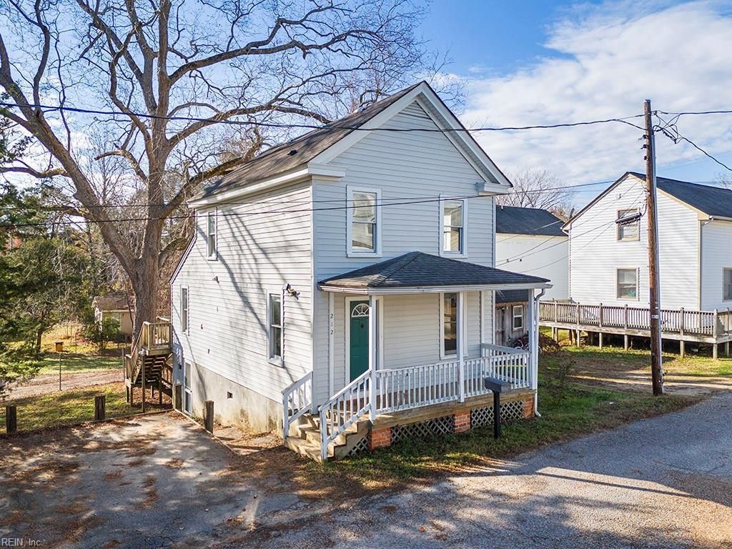 0.9 Acres, 212 Chalmers Row, Smithfield, VA 23430 Land and Farm