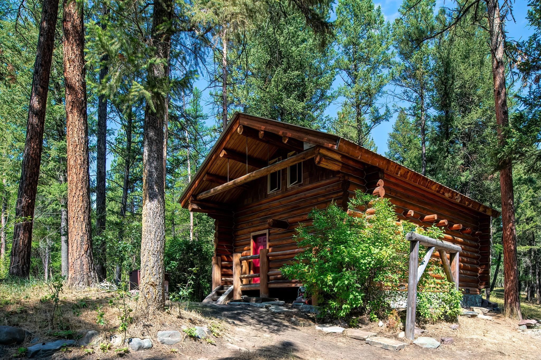 40 Acres, 5496 Tobacco Road, Eureka, MT 59917 Land and Farm