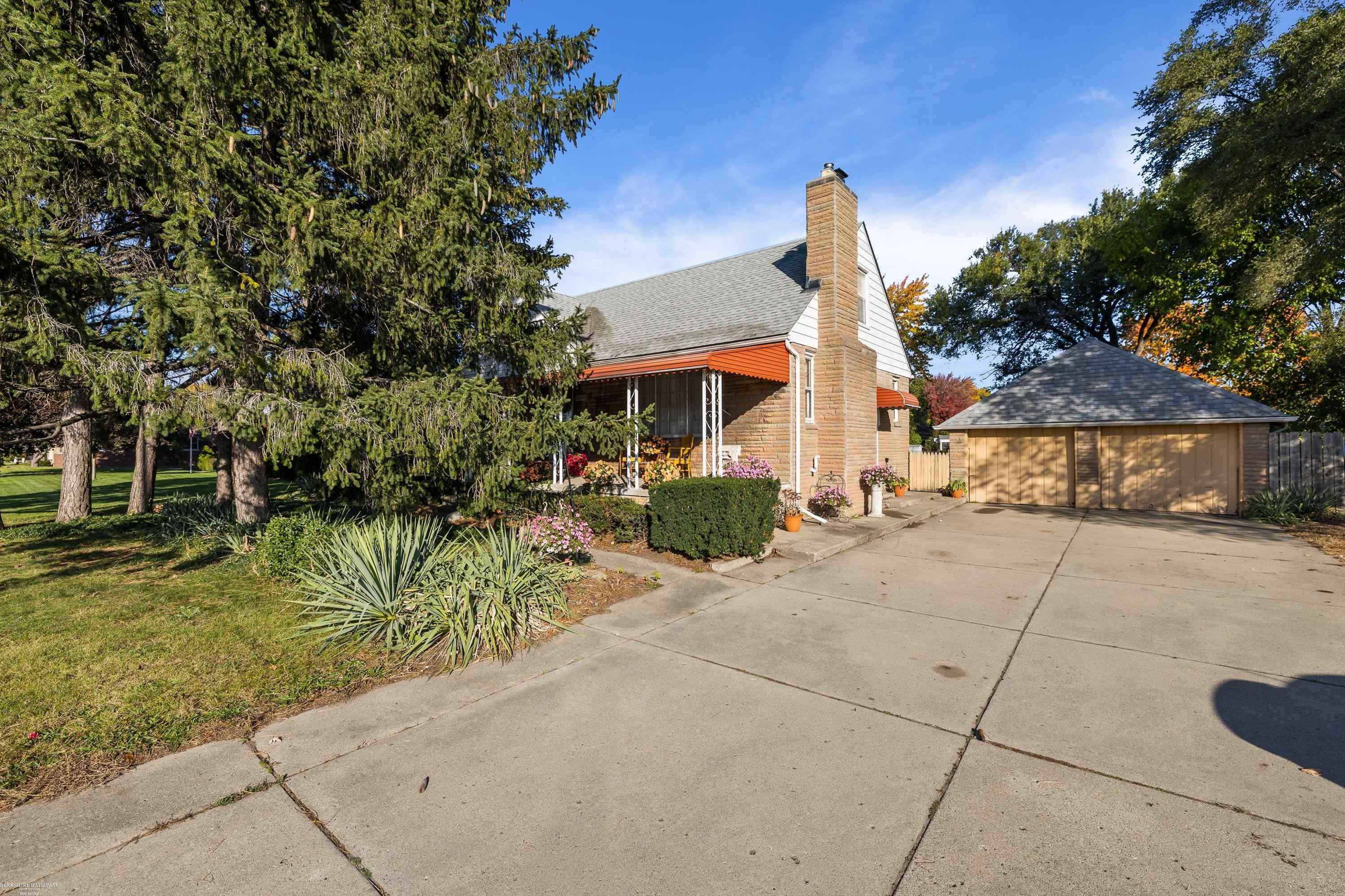 0.39 Acres, 11401 E 11 Mile, Warren, MI 48093 Land and Farm