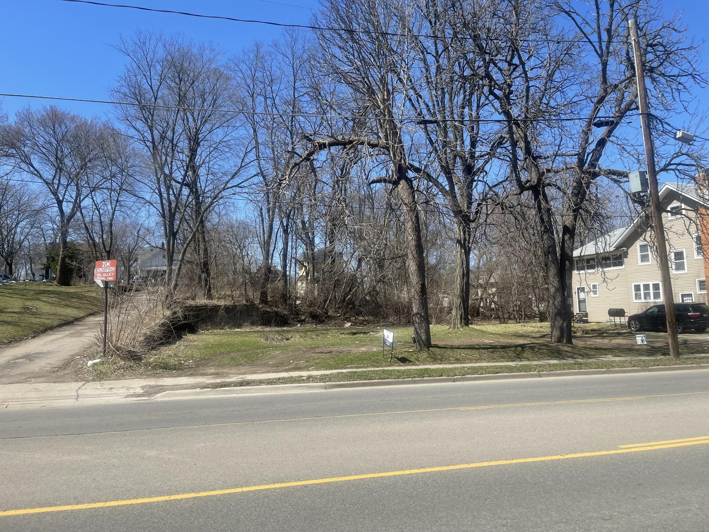 0.15 Acres, 916 Martin Luther King Jr Drive, Jackson, MI 49203 Land