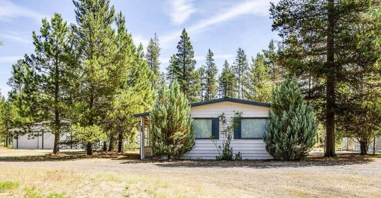 151859 Conestoga Road, La Pine, OR 97739 MLS 220170248 Land and Farm