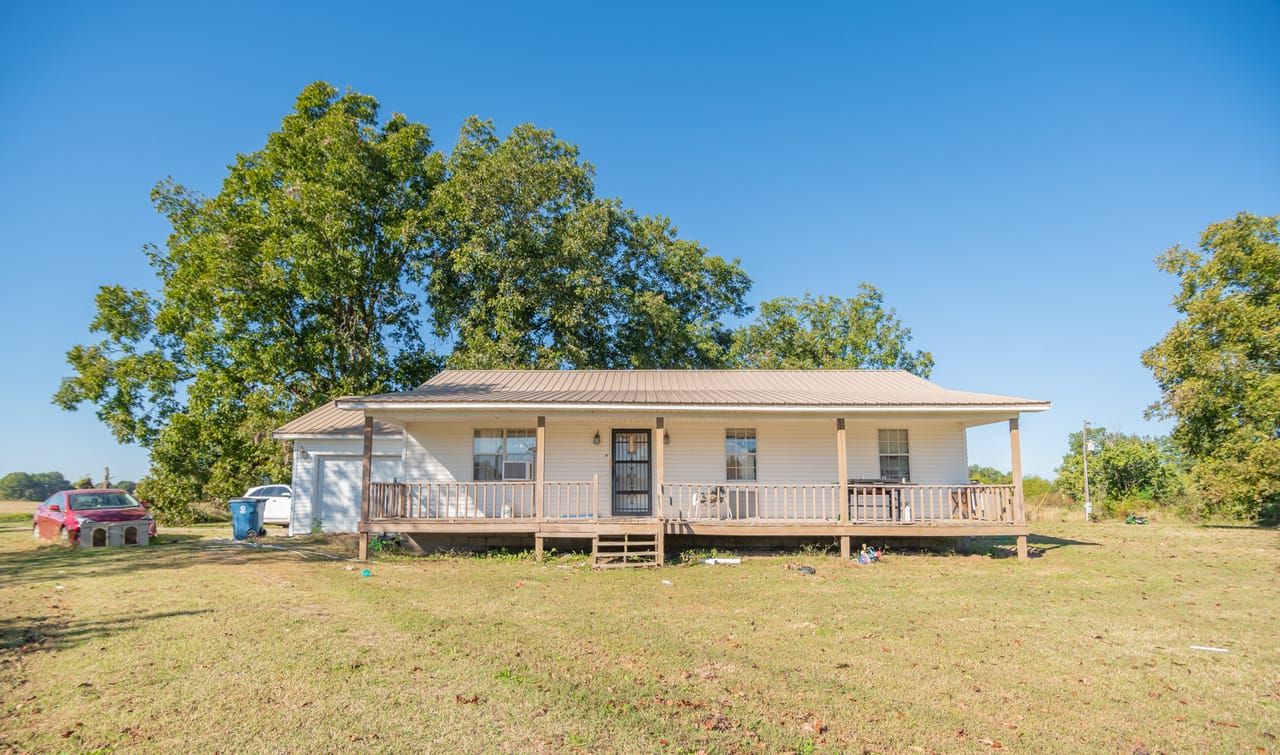 5 Acres, 35 County Road 272, Neelyville, MO 63954 Land and Farm