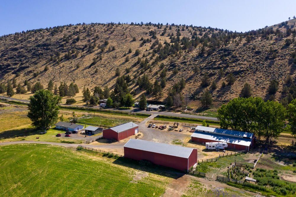 163 Acres, 10610 Hill Road, Klamath Falls, OR 97603 Land and Farm
