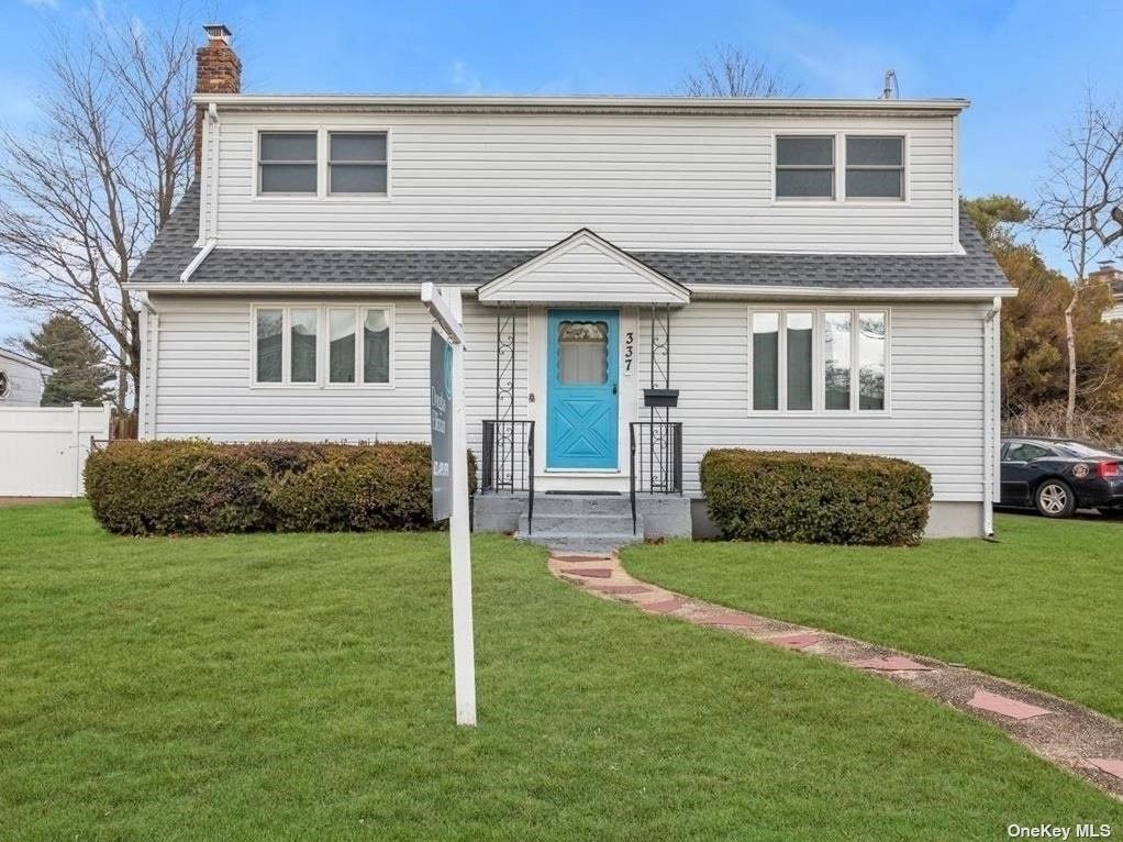 0.17 Acres, 337 Knollwood Lane, Seaford, NY 11783 Land and Farm