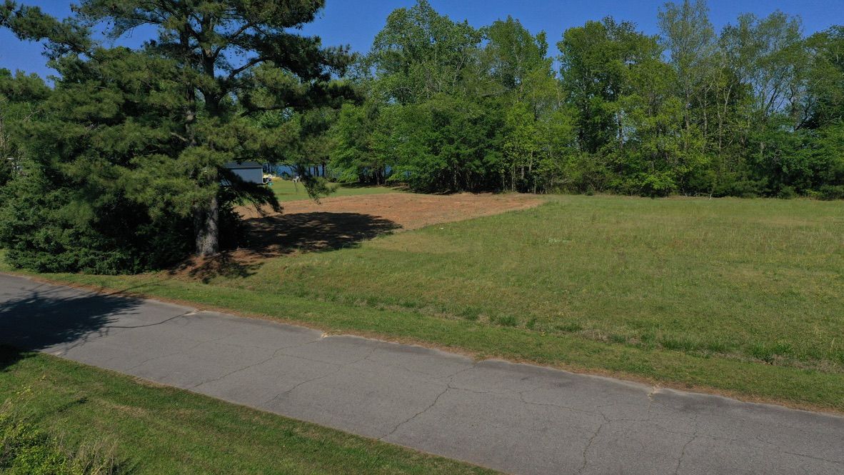 219 Chowan Shores Drive, Colerain, NC 27924 Land and Farm