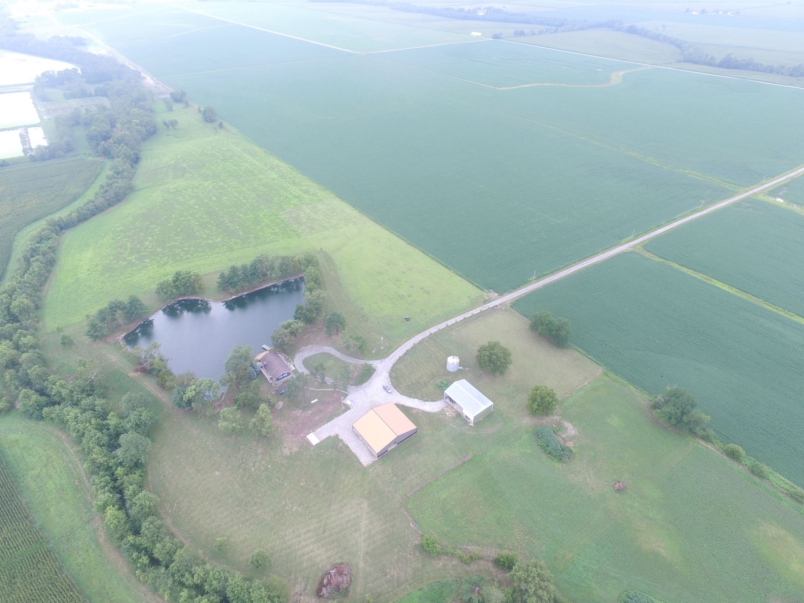 10430 N. Grand Road, Nashville, IL 62263 Land and Farm