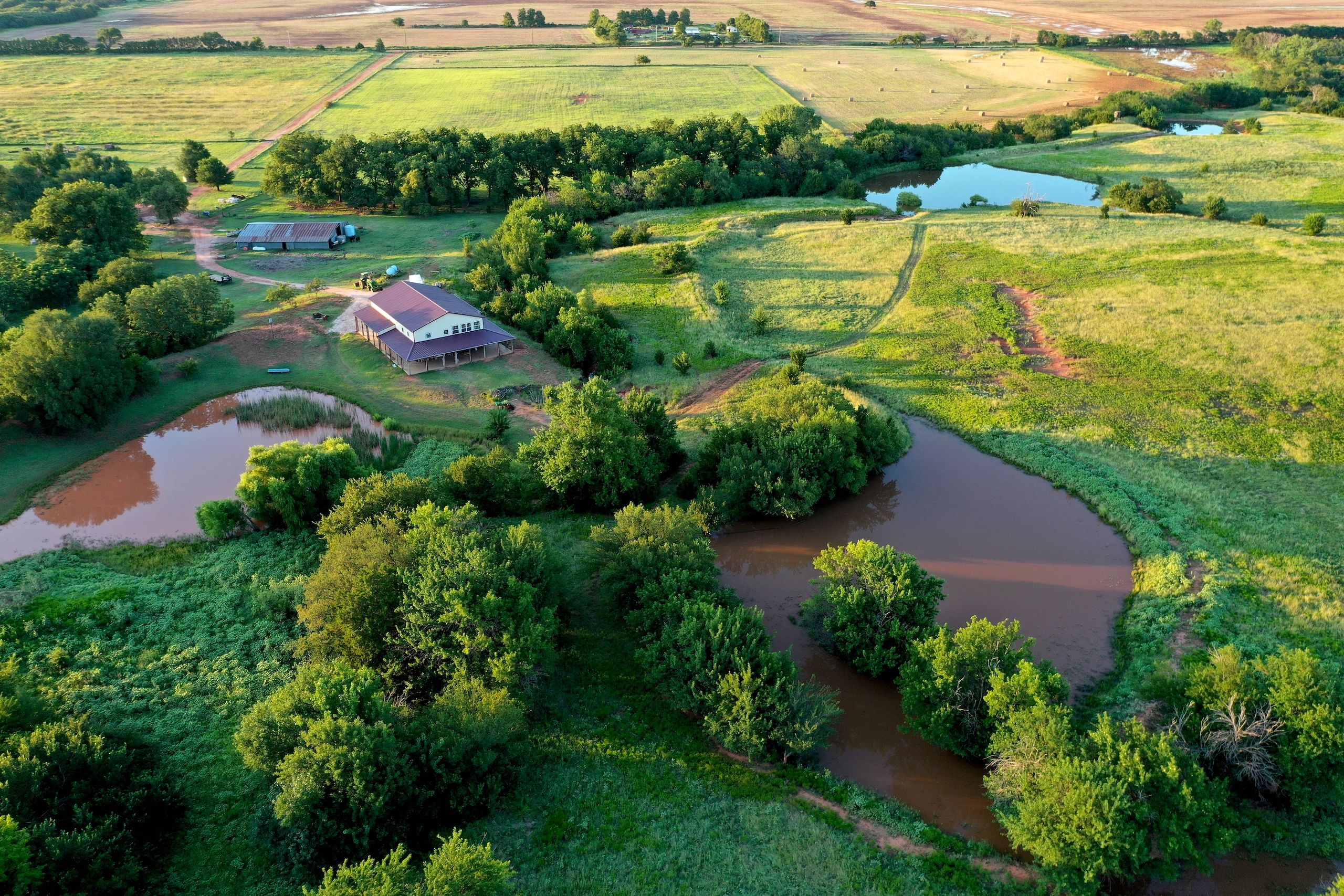 226 East 640th Rd., Kingfisher, OK 73750 Land and Farm