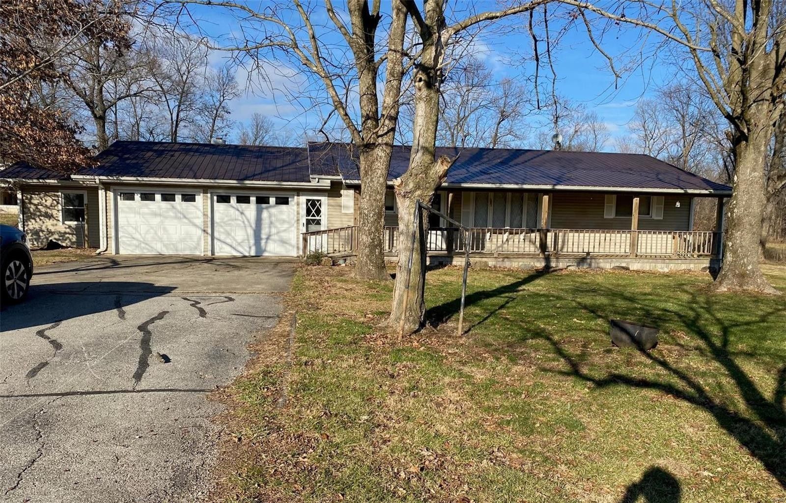 19 Acres, 53 Nice Lane, Fillmore, IL 62032 Land and Farm