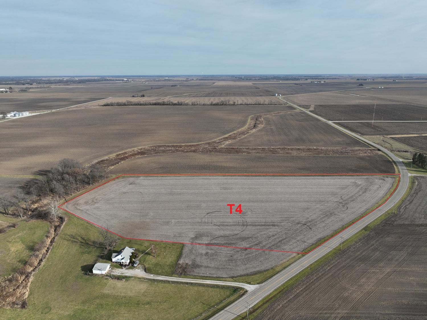 2667 Indianola Ridge Farm Rd, Indianola, IL 61850 Land and Farm