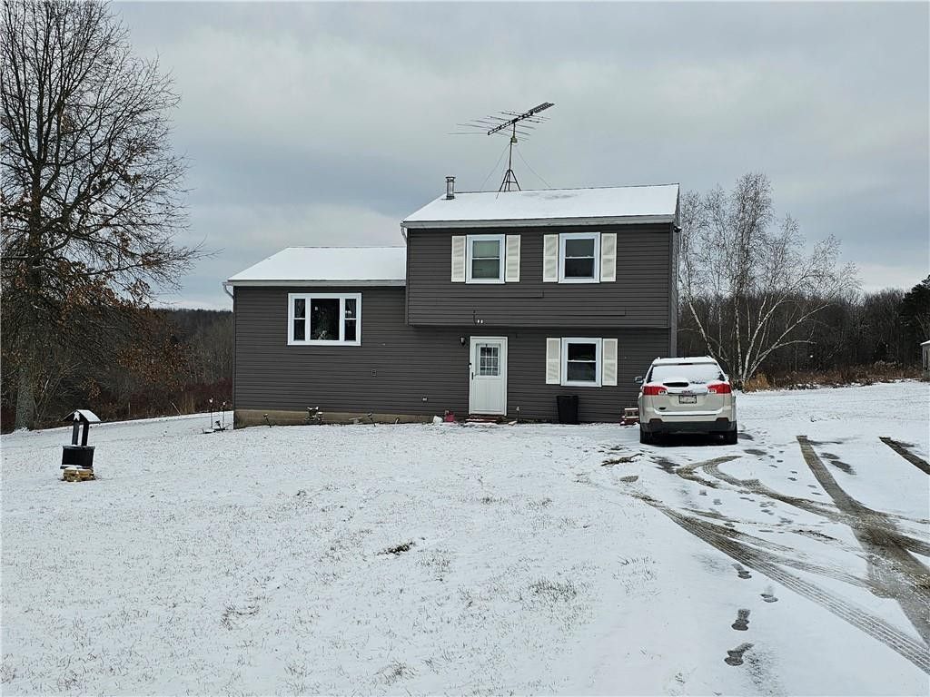 11 Acres, 9885 WILLIAMS Road, North East, PA 16428 Land and Farm