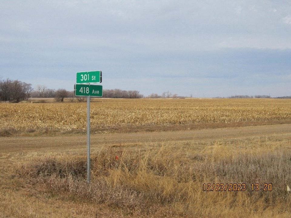 459 acres in Tyndall, SD, 57066 Land and Farm