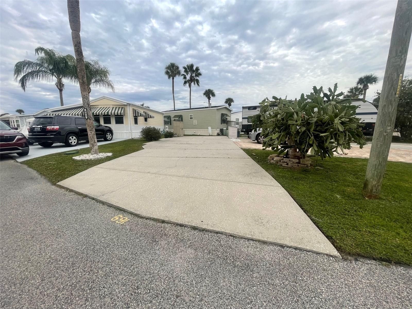 0.04 Acres, 9000 US HIGHWAY 192, Clermont, FL 34714 Land and Farm