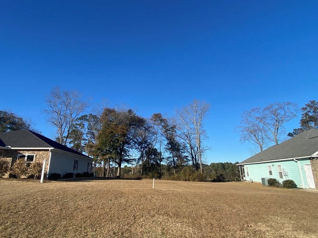 0.27 Acres, Lot 18 Walden Woods Loop, Eufaula, AL 36027 Land and Farm