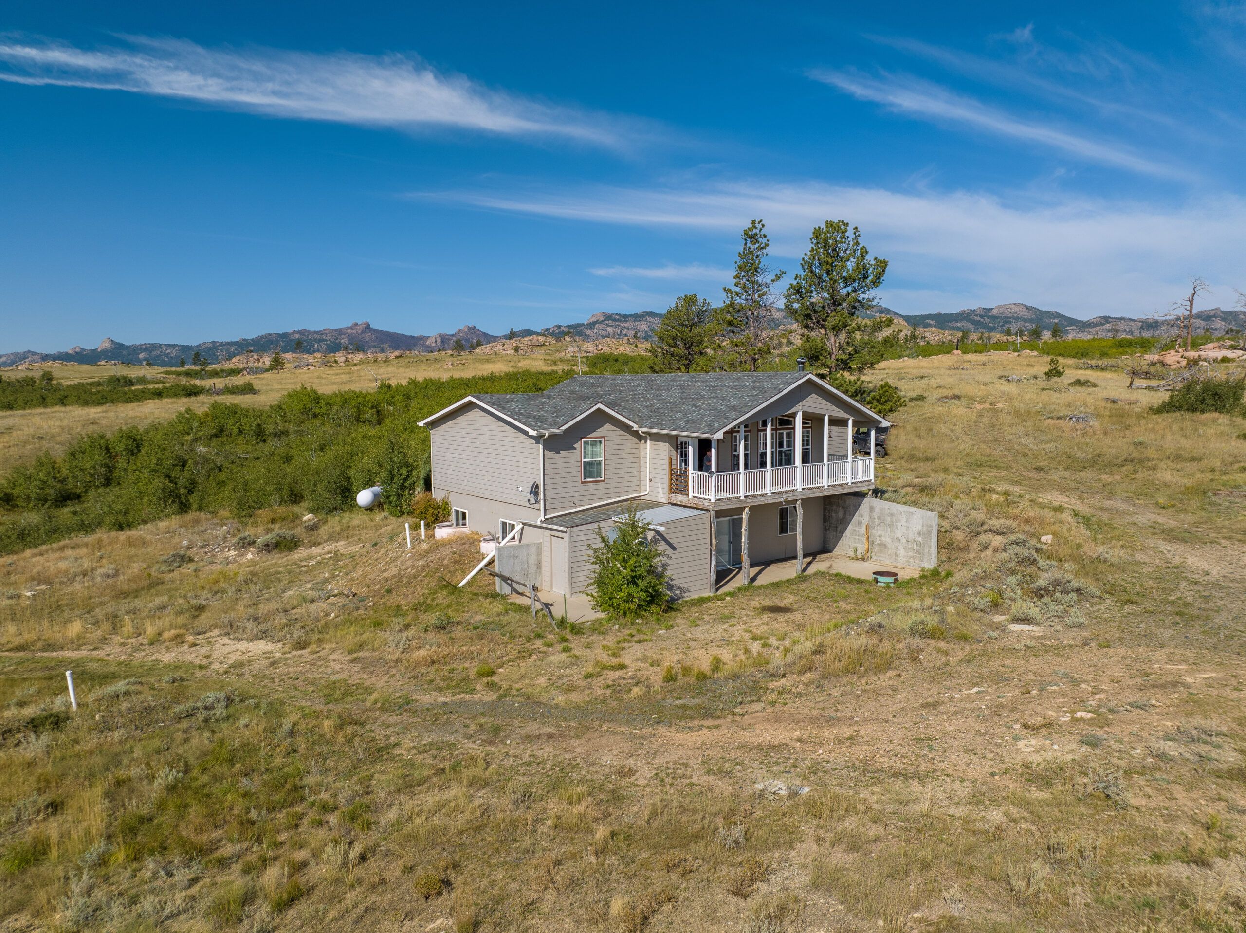 60 Sleeping Spirt Ln., Garrett, WY 82201 Land and Farm